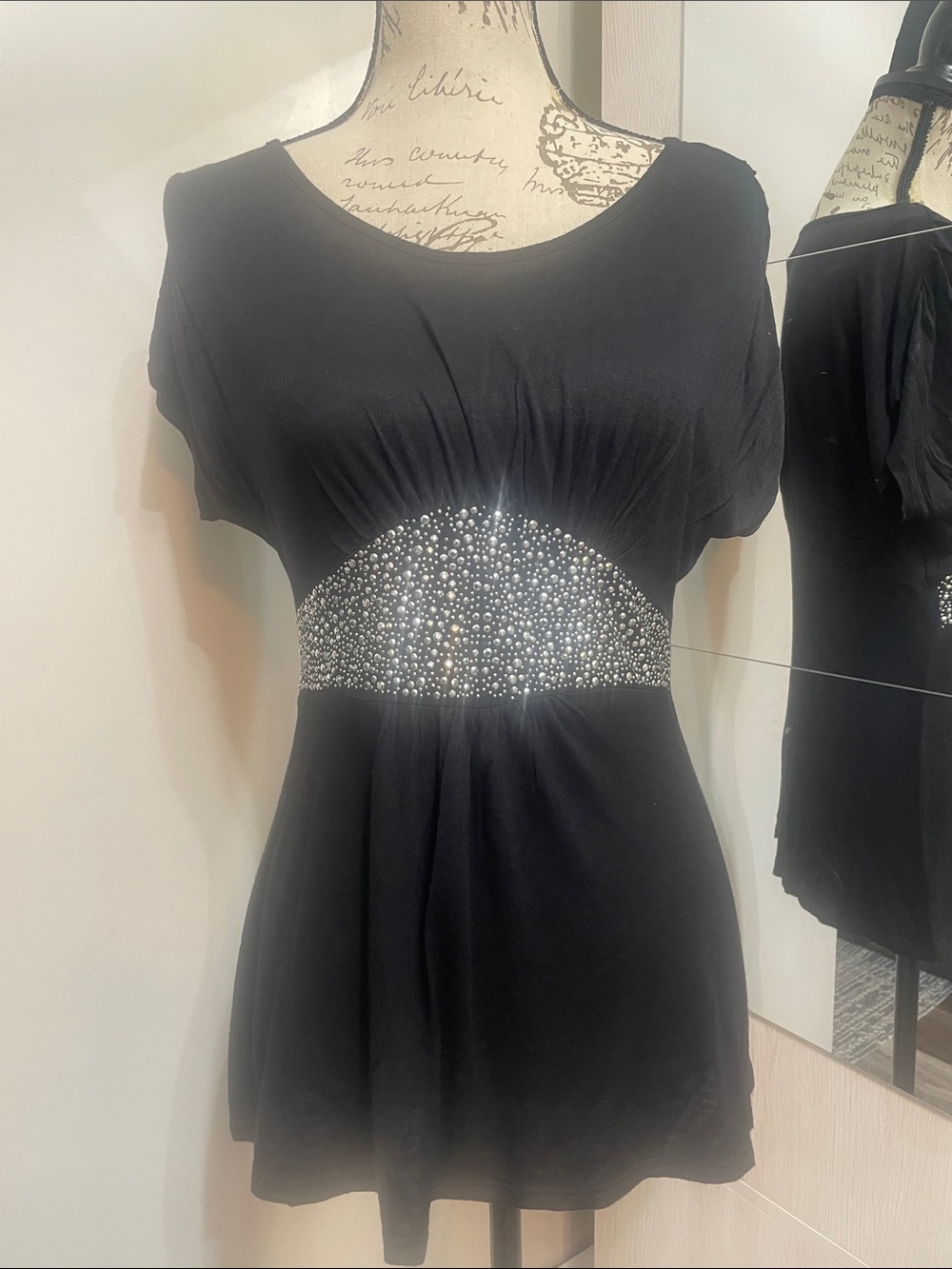 Black Short-Sleeve Tunic with Embellished Waist